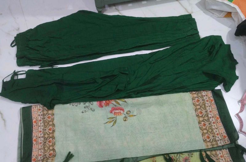 Elegant Kurta Set with straight pants