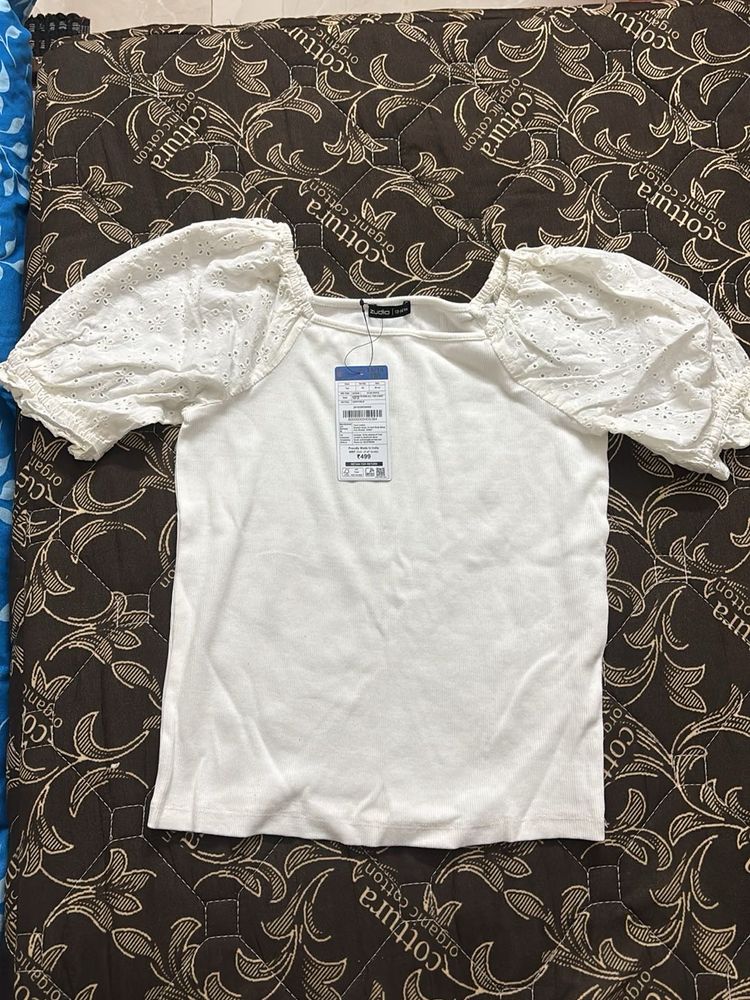 White Puff Sleeve Top
