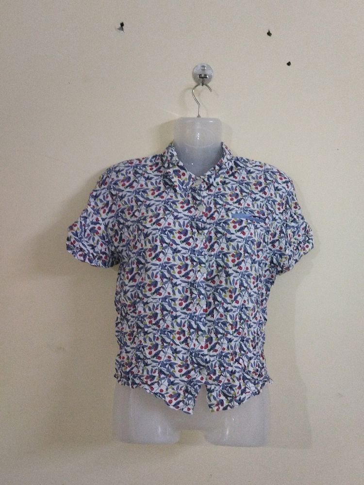 KOREAN CROP SHIRT