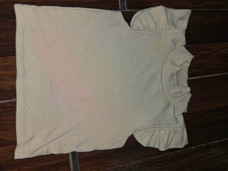 Cream Ruffled Sleeve Top