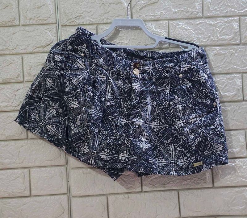 Saner Korean Brand Skort