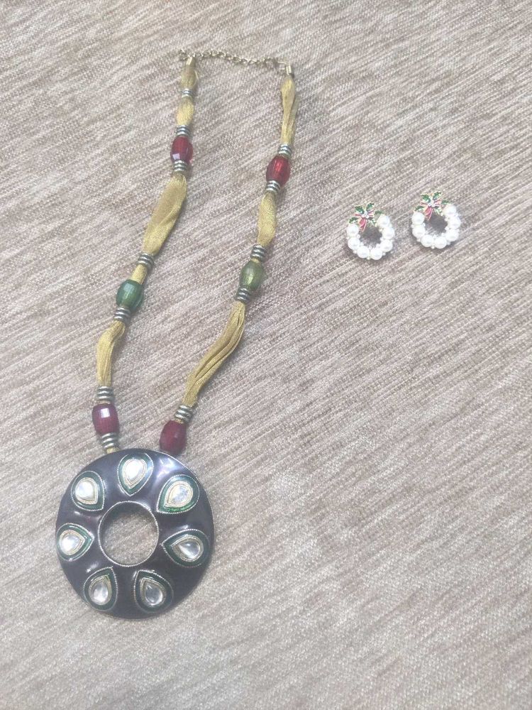 Elegant Necklace and Earring Set