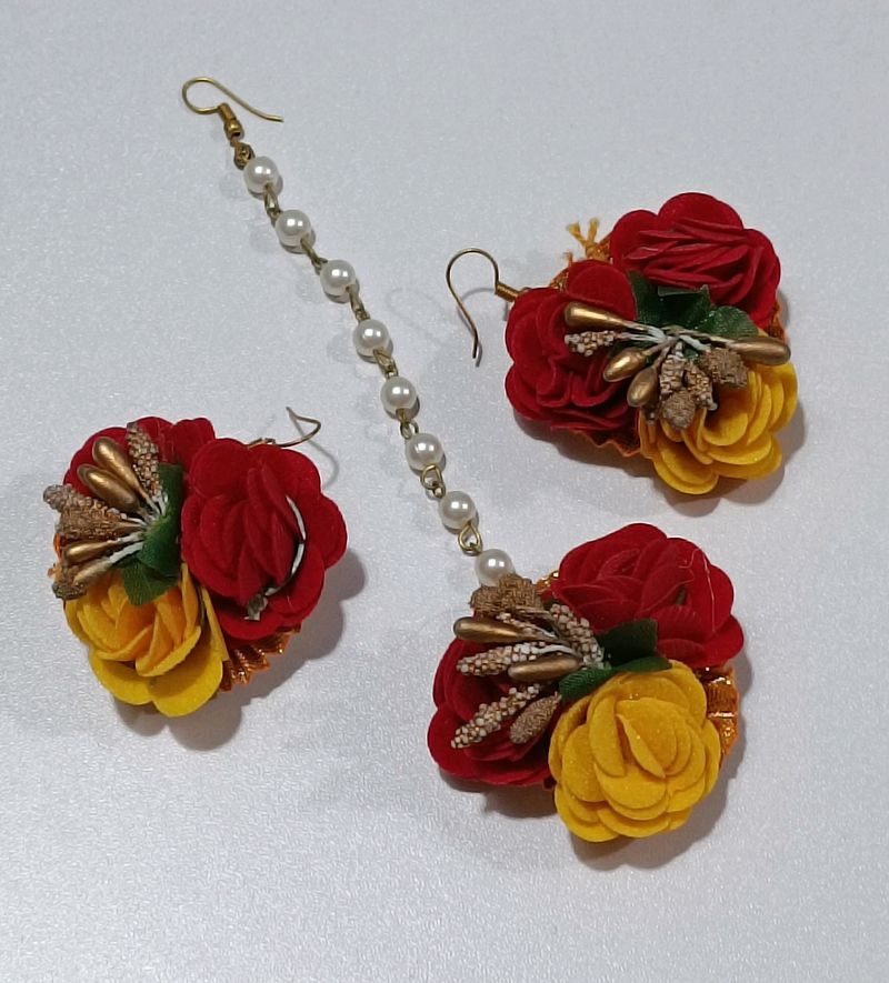 Medhak Artificial Flower Mangtika With Earrings