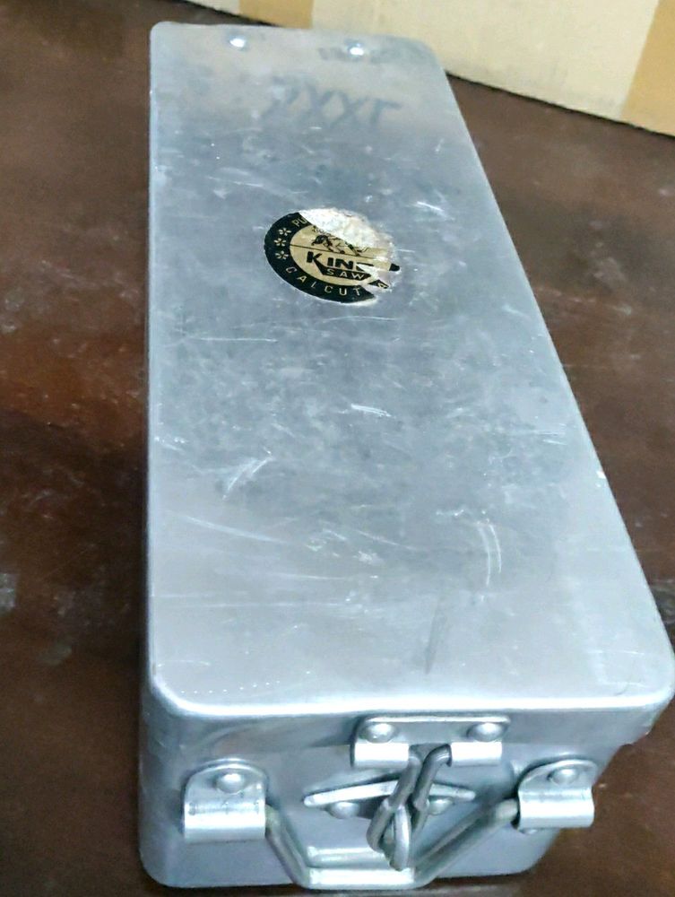 METAL JEWELLERY BOX WITH VELVET LINING INSIDE