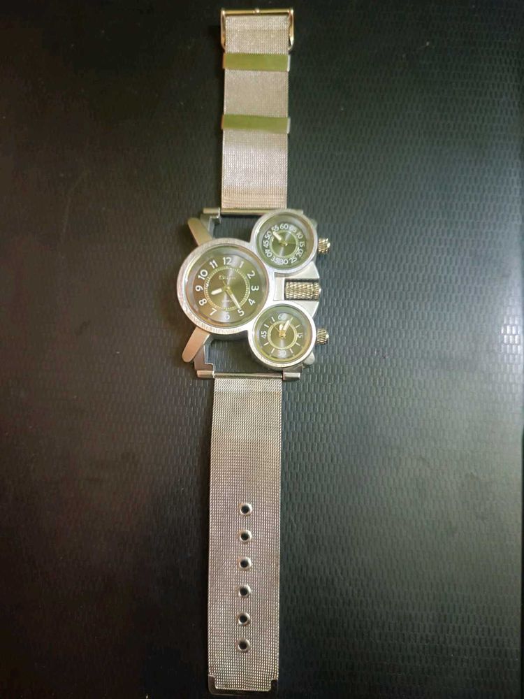 Unique Multi-Dial Men's Watch