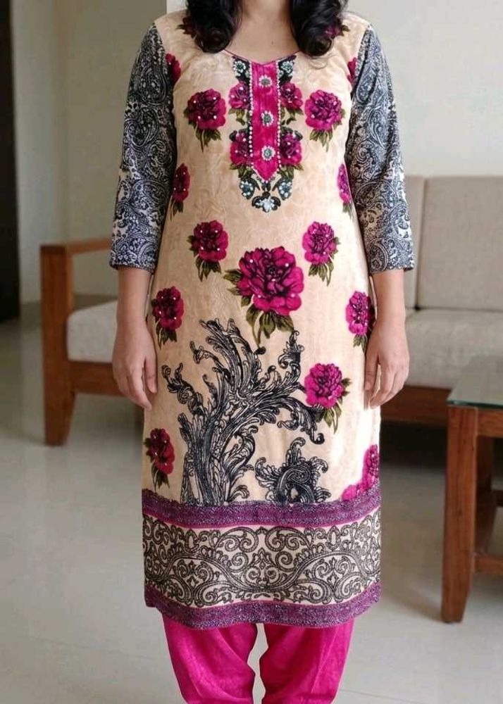 floral print real mirror work velvet kurta patiyal