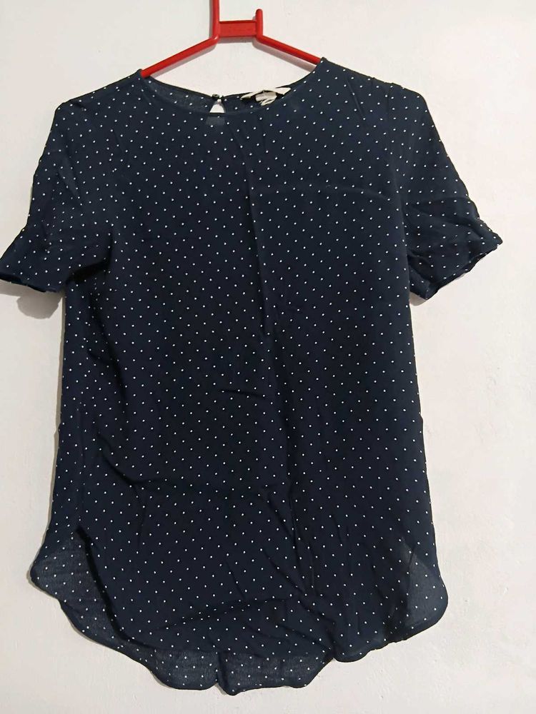 Chic Navy Polka Dot Blouse