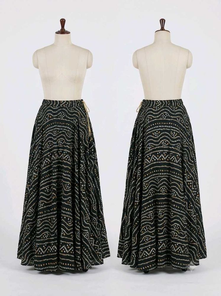 #Navratri bandhni style skirt