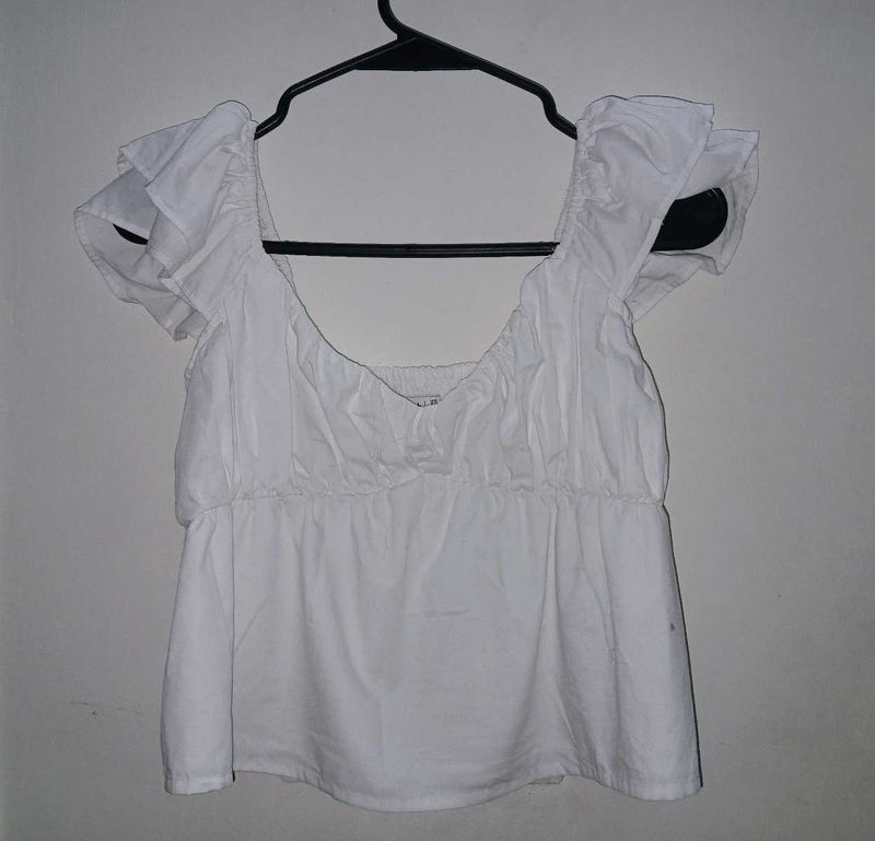 Chic White Ruffle Sleeve Top