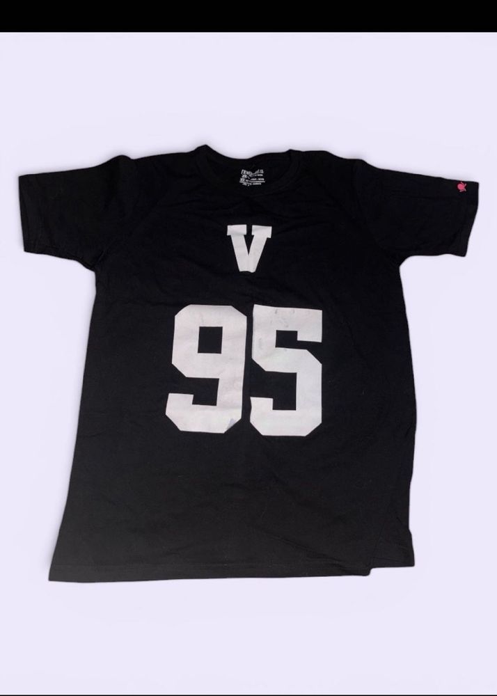 Black BTS V Graphic Print T-Shirt