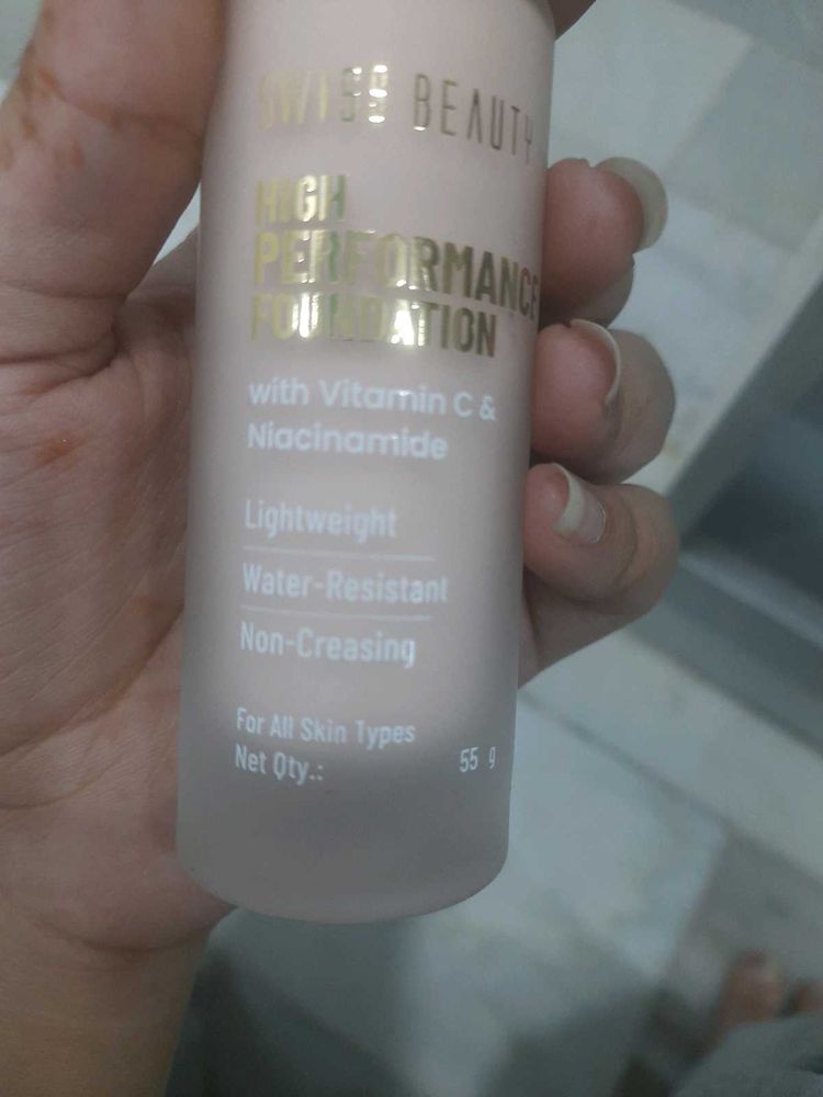 Swiss Beauty High Performance Foundation