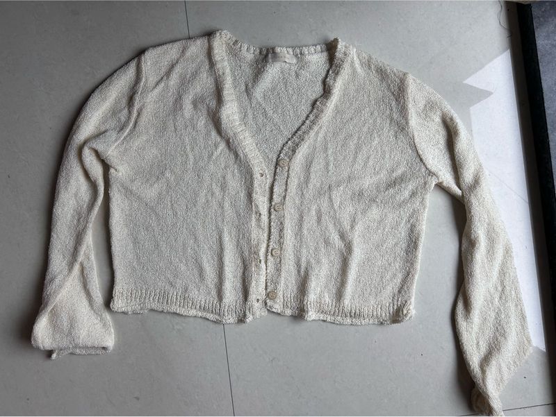 Cream Knit Cropped Cardigan