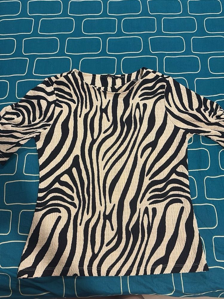Stylish Zebra Print Top