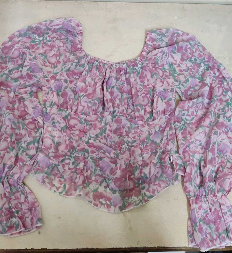 Floral Print sheer Long Sleeve Top