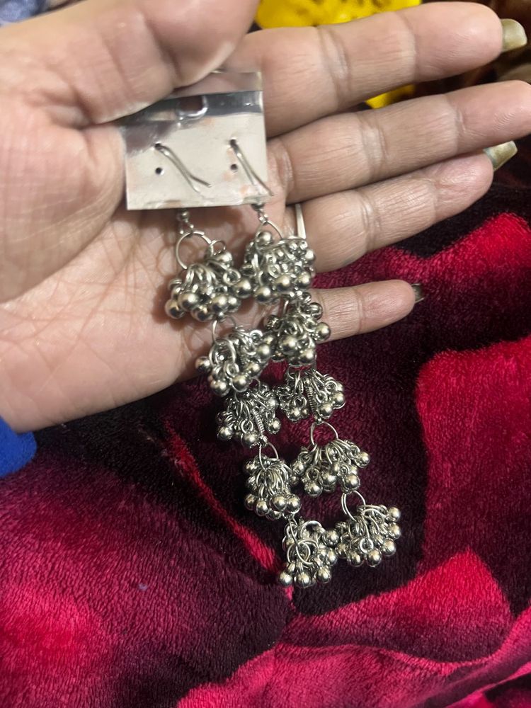 Stylish Silver Jhumka Earrings