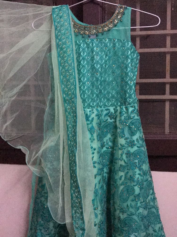 beautiful dress with attached dupatta