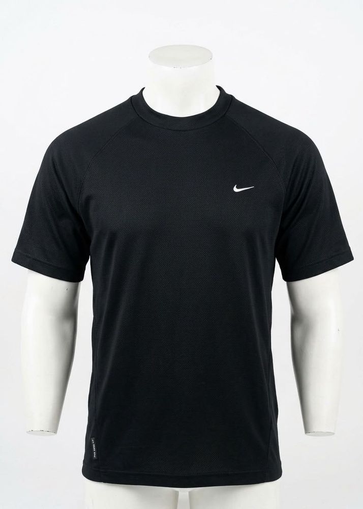 Nike downshoulder Black T-Shirt