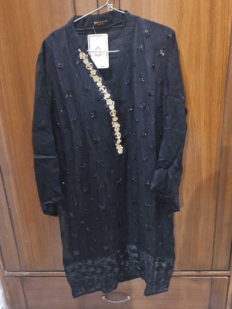 Agha Noor Black Embellished Kurta