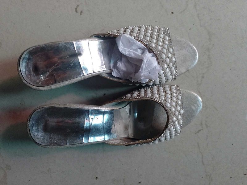 silver heel