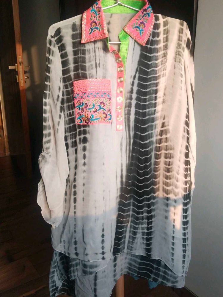 Lovely Tie-dye Embroidered Top/short kurti
