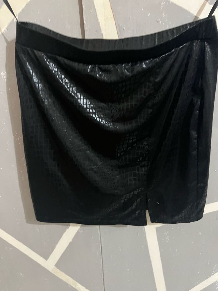 Black Faux Leather Textured Skirt