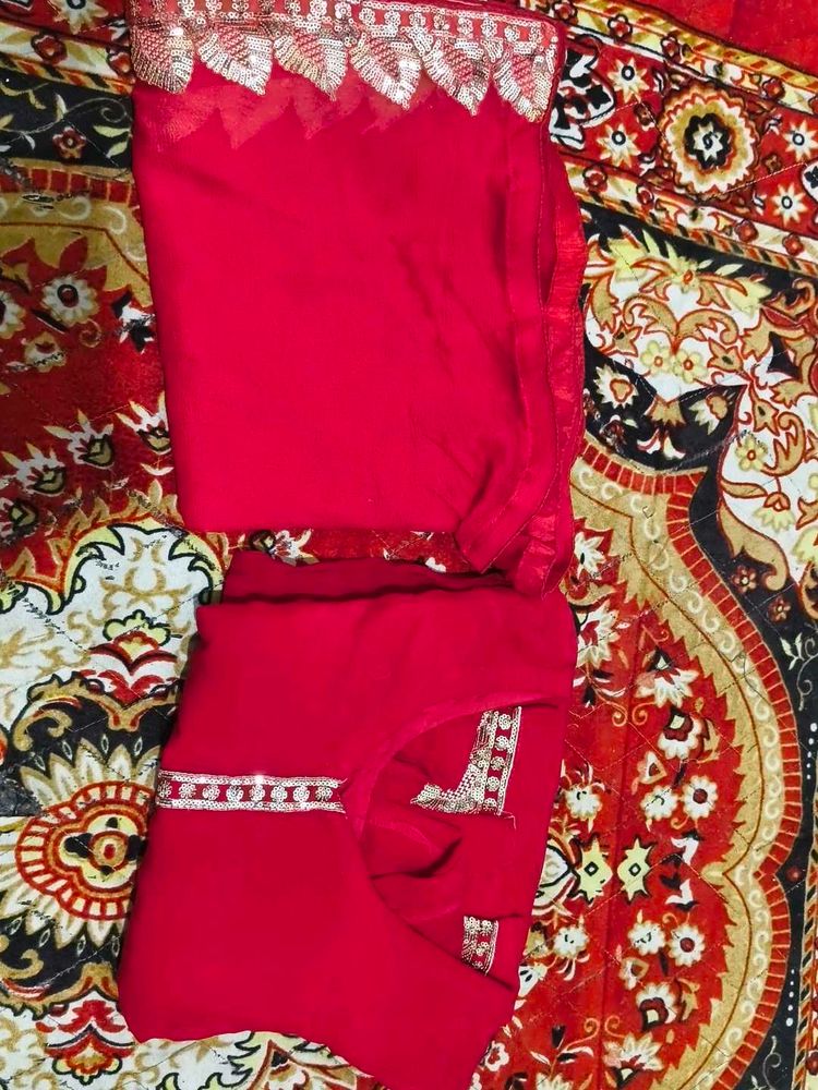 red suit with dupatta