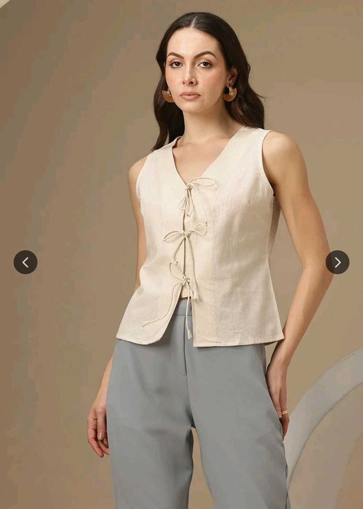 Chic Linen Blend Tie-Front Sleeveless Top