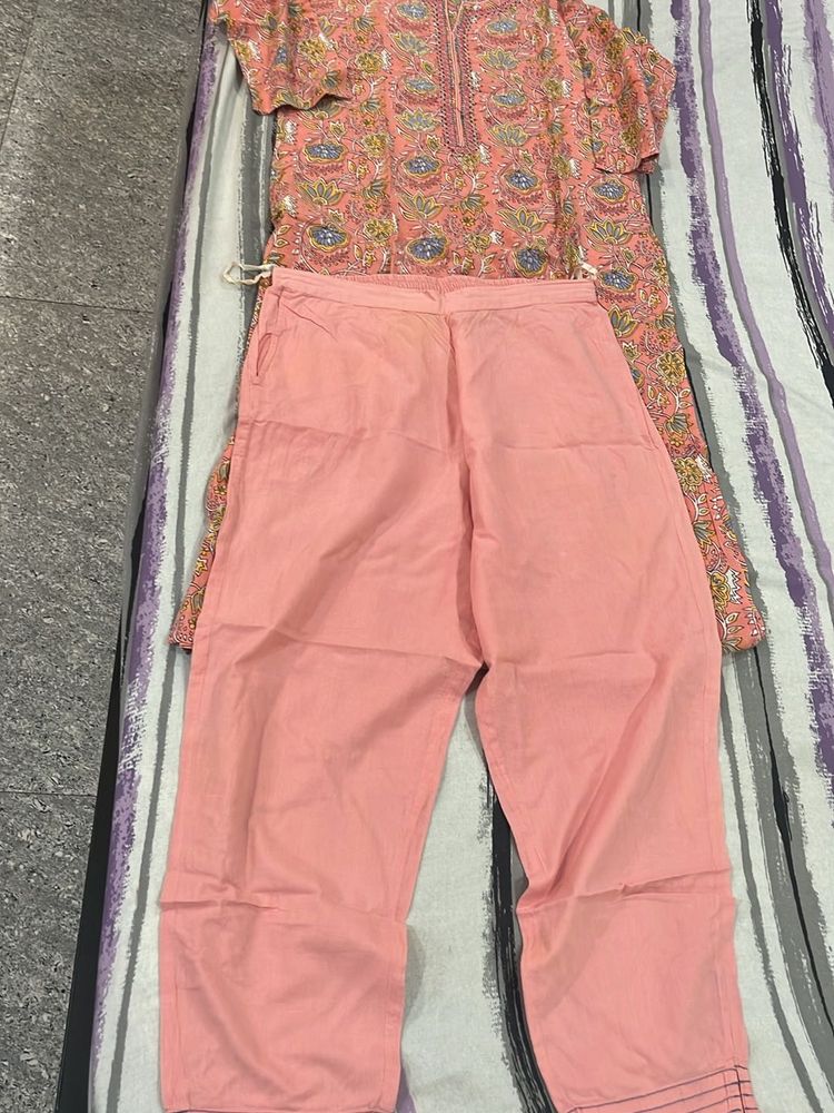 Meena bazar beautiful Pink Kurta Set with Pant
