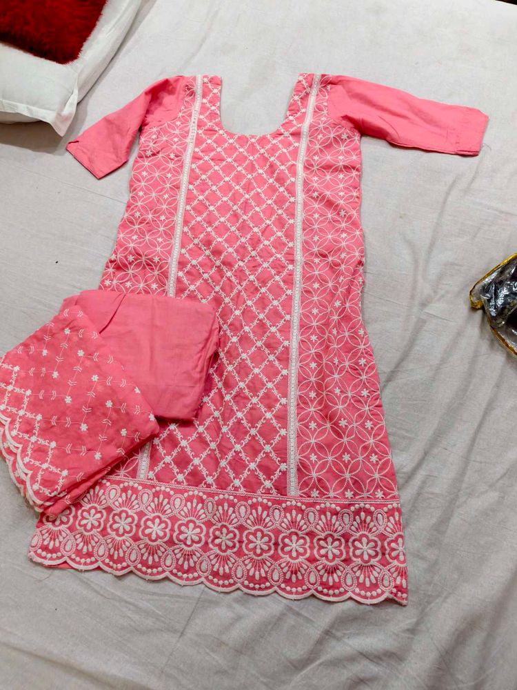 Elegant Pink Chikankari Kurta Set