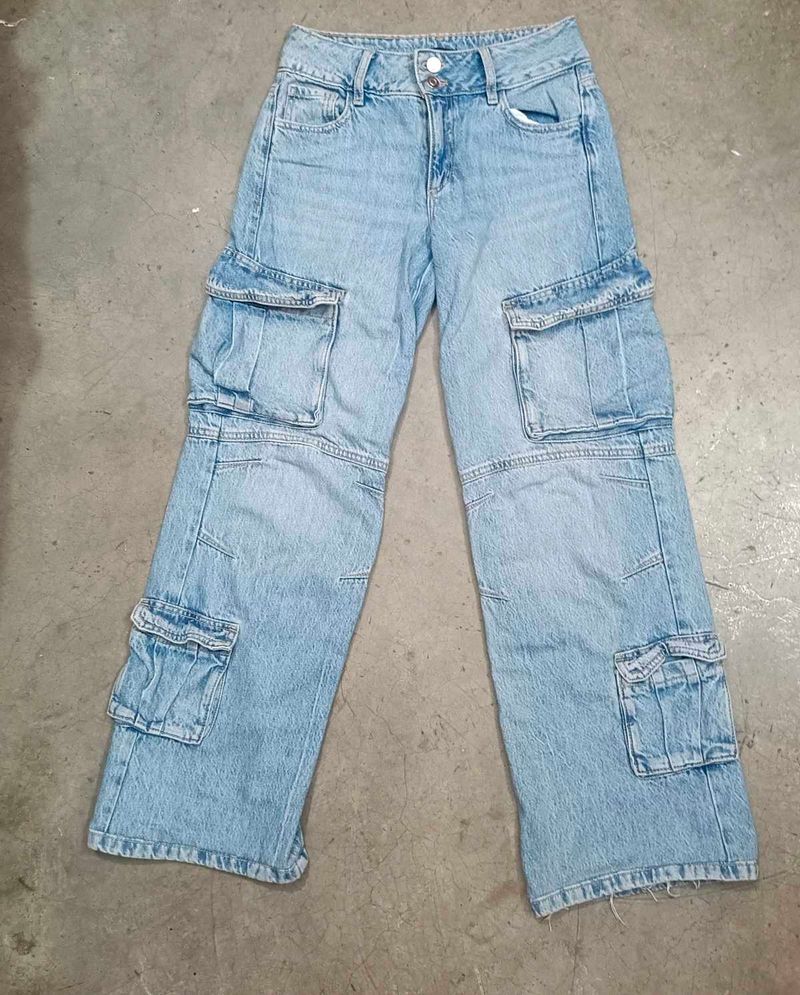 ZARA Baggy Cargo Jeans
