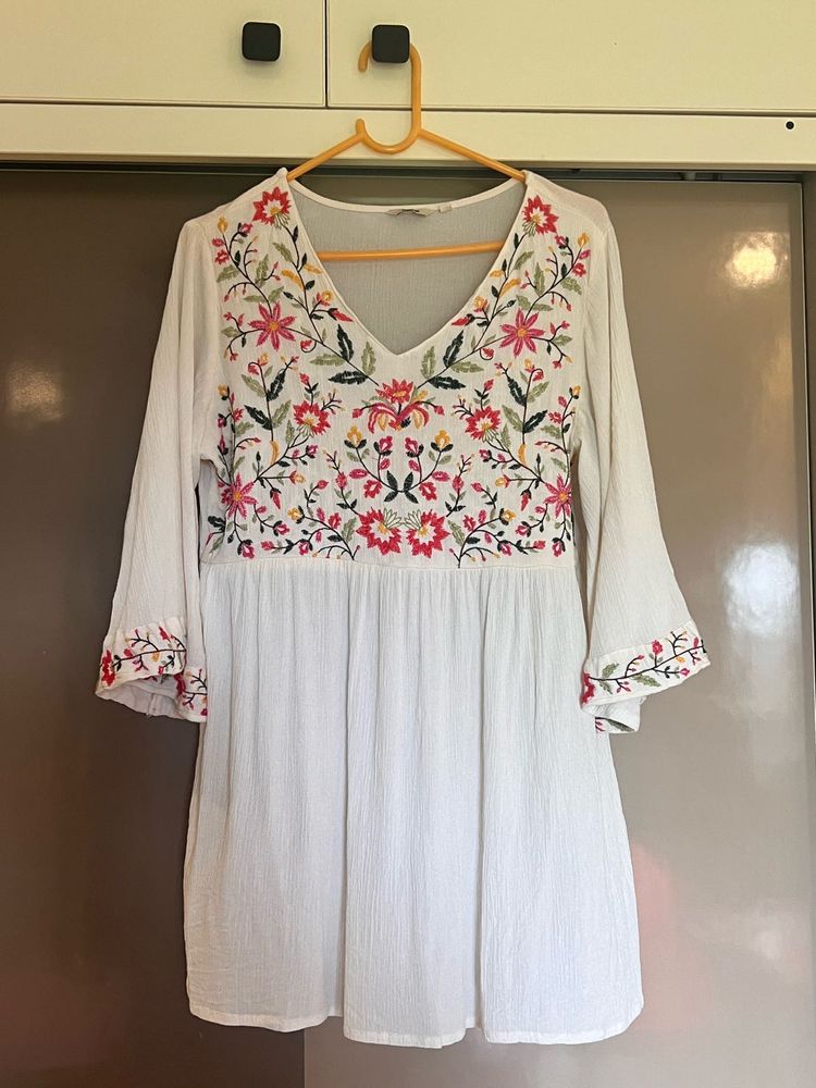 Embroidered White Tunic Top