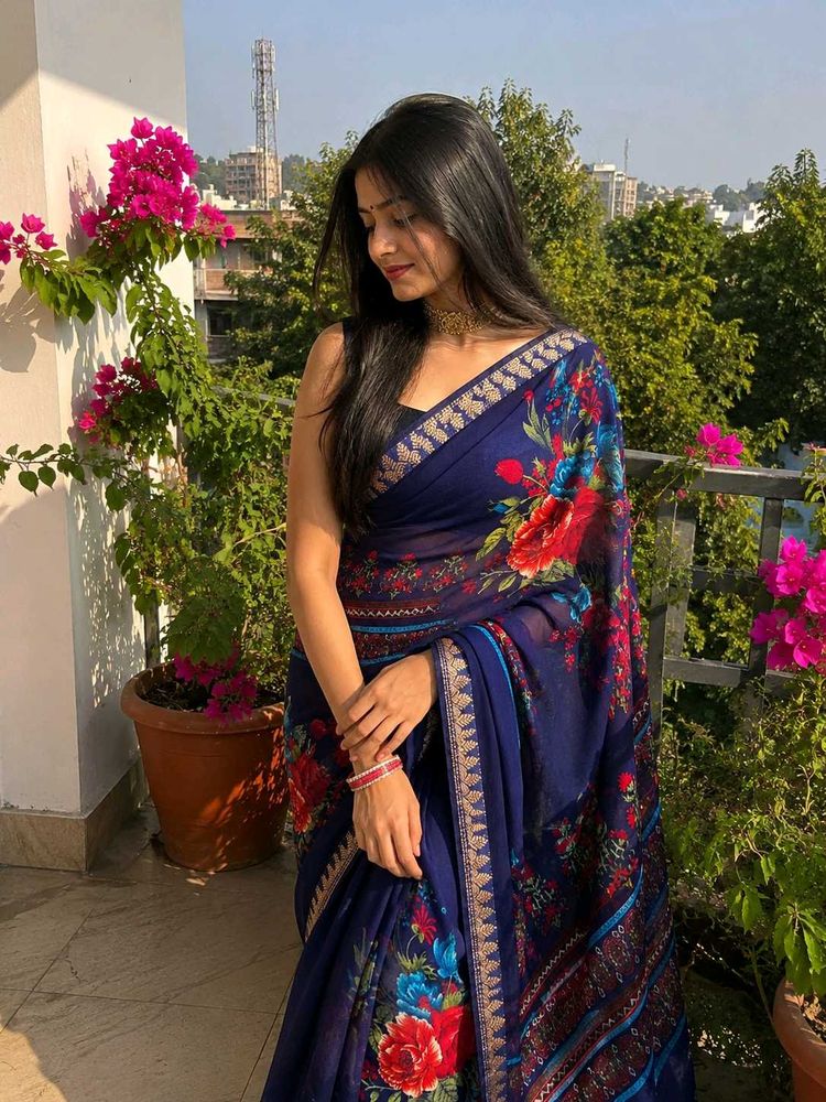 Blue printed saree 💙💙