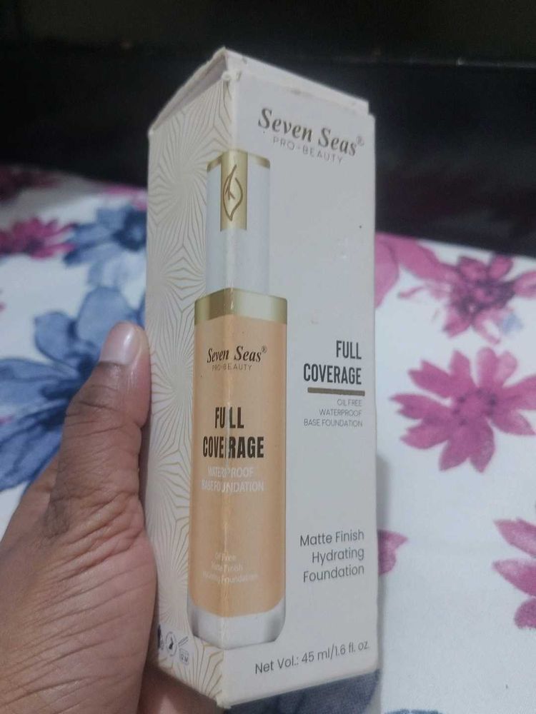 Seven Seas  Foundation (for medium to dusky skin)