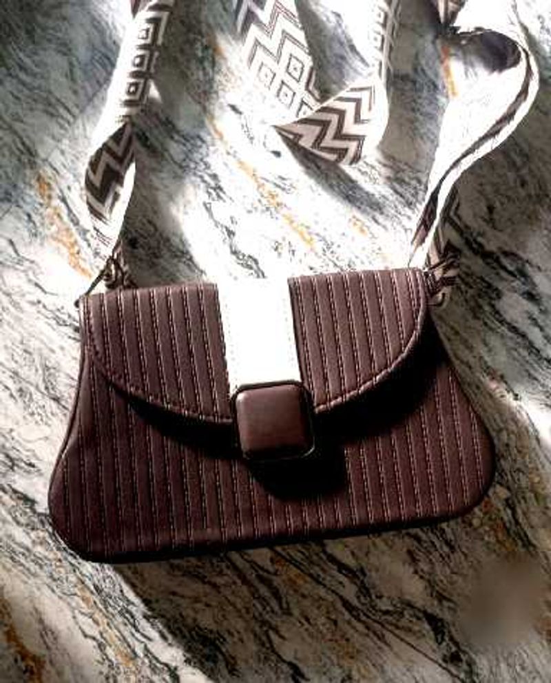 Chic Brown Striped Crossbody Bag