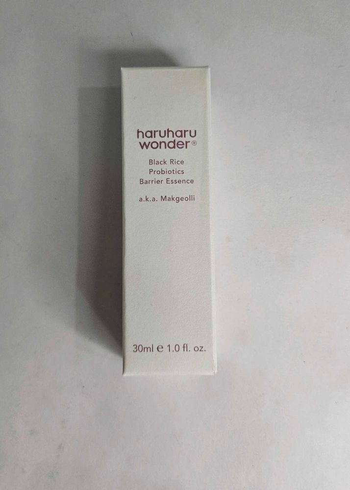 Haruharu Wonder Black Rice Barrier Essence