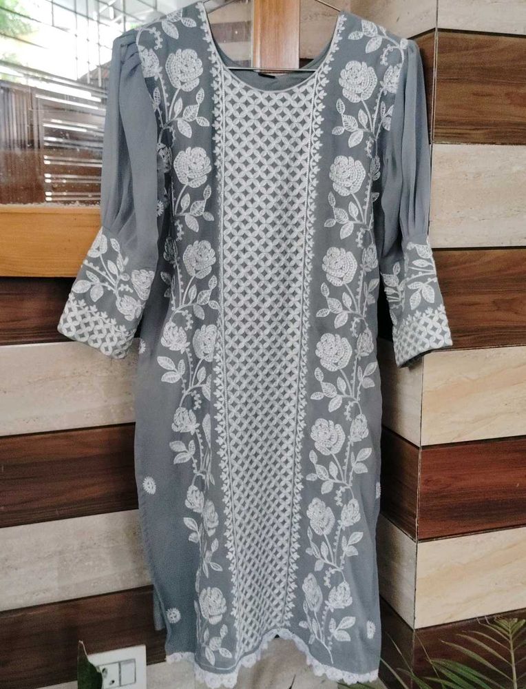 Pakistani Style Kurta Set (Once used)