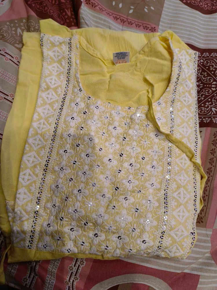 chickenkari Yellow Embroidered Kurta