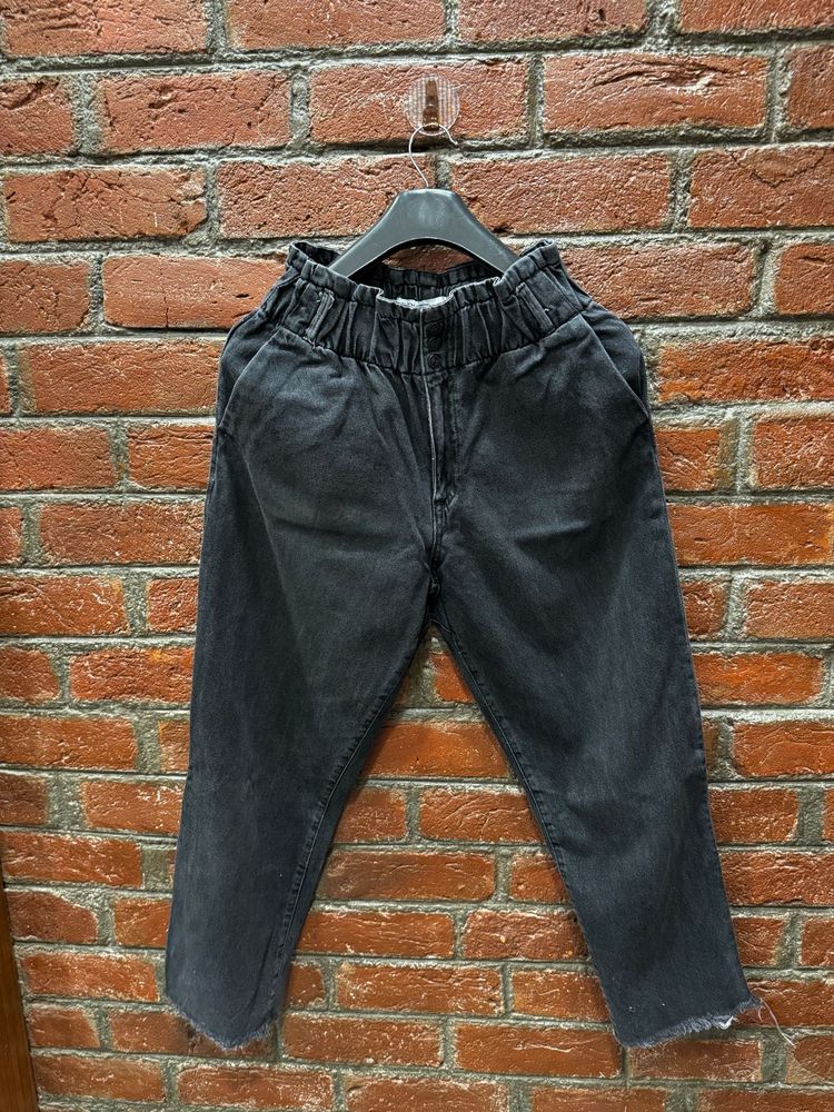 Stylish Zara Paperbag Waist Jeans