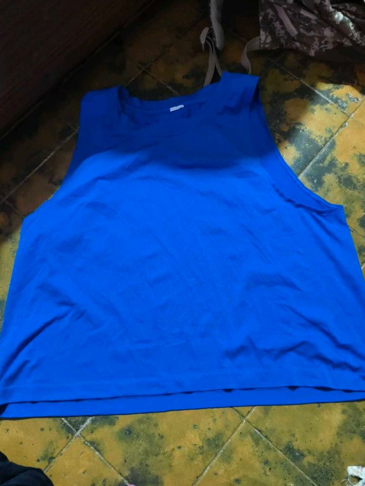 NMI. 30 ITEMS IN 99 Don't buy with combo