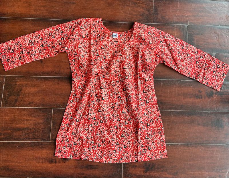Red Paisley Print Kurta