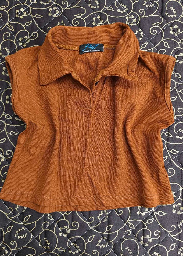 Rust Ribbed Collared Crop Top