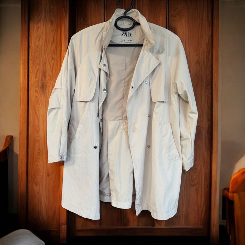 ZARA Beige Trench Coat - Stylish Outerwear