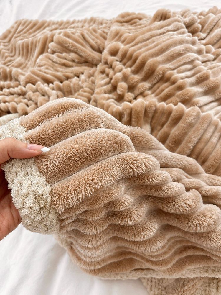 Cozy Plush - King Size Blanket