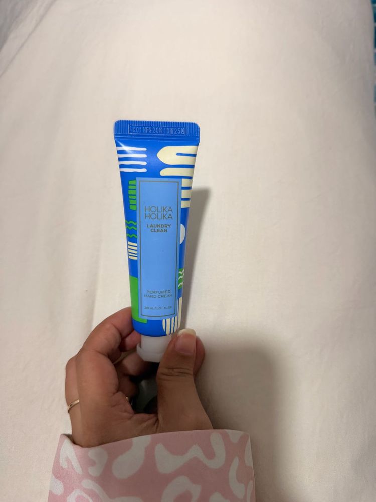 Holika Laundry Clean Perfumed Hand Cream