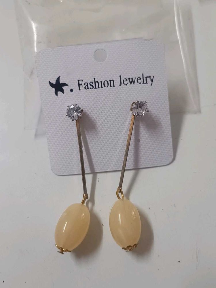 Dangling Fashion Earrings