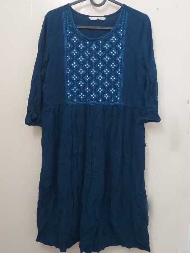 Navy Blue Embroidered Kurta