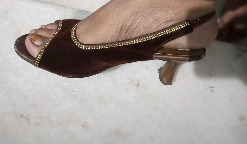 Elegant Brown Heels