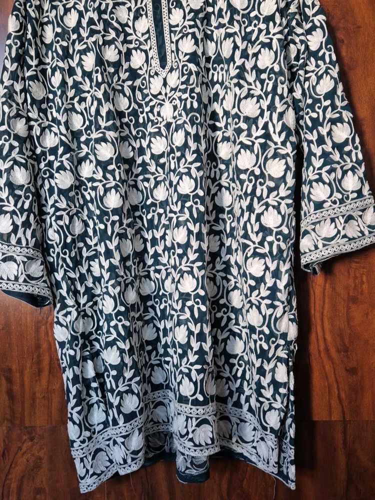 kashmiri embroidered kurti