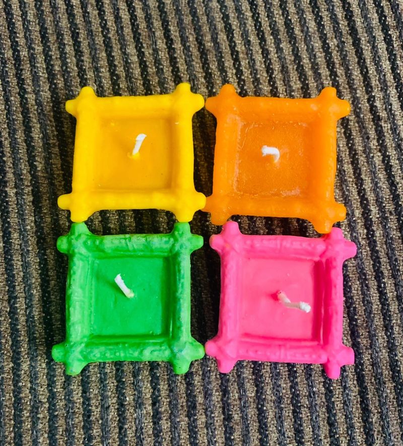 Set of 4 Colorful Square Candles