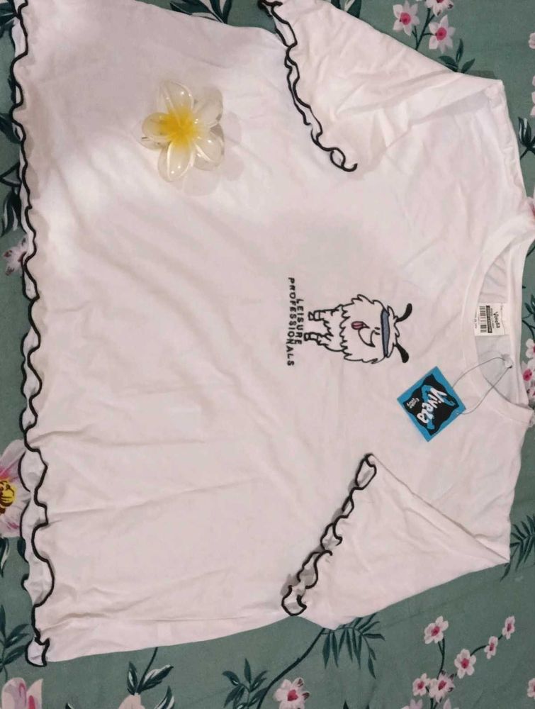 Cute Cartoon Graphic T-Shirt 🩷